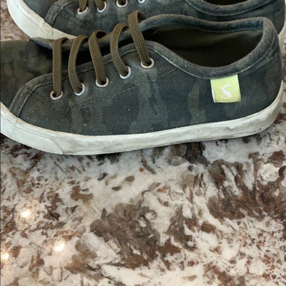 Joules Boys Green Suede Lace Up Sneaker Shoes Size 13 - Picture 2 of 5